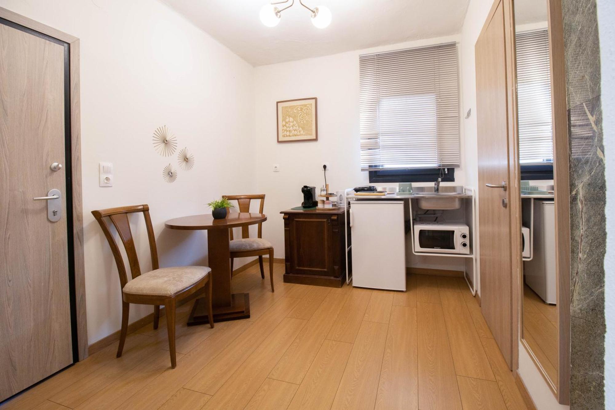 1951 Suites カランバカ エクステリア 写真